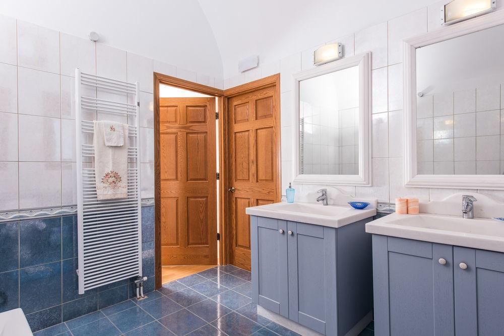Zeus Residence อาโกรตีรี ภายนอก รูปภาพ
