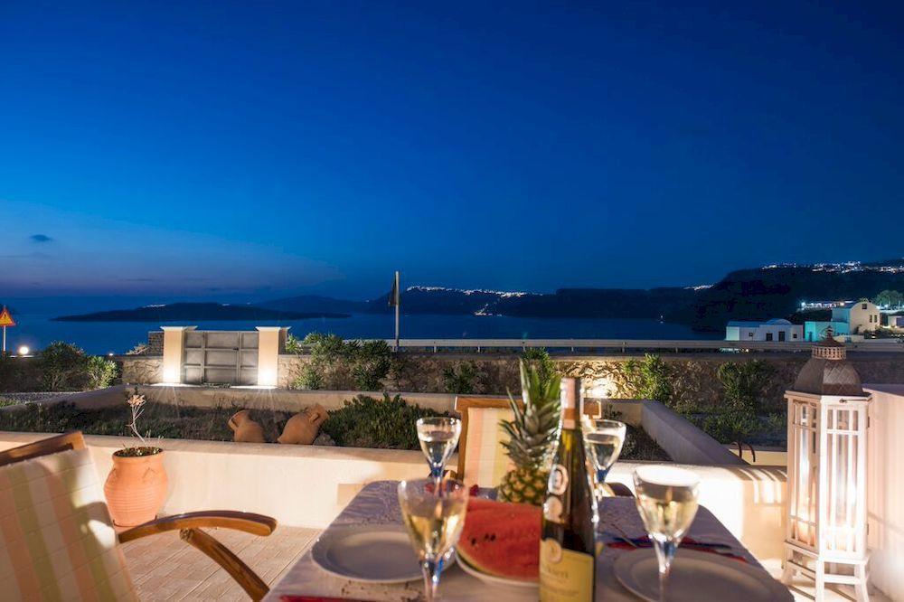 Zeus Residence อาโกรตีรี ภายนอก รูปภาพ